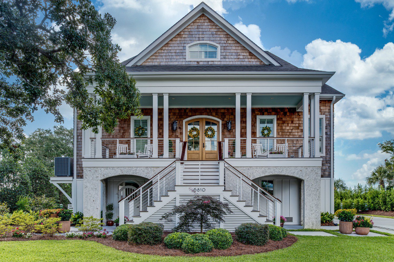 The Benefits of Building Custom Homes cover
