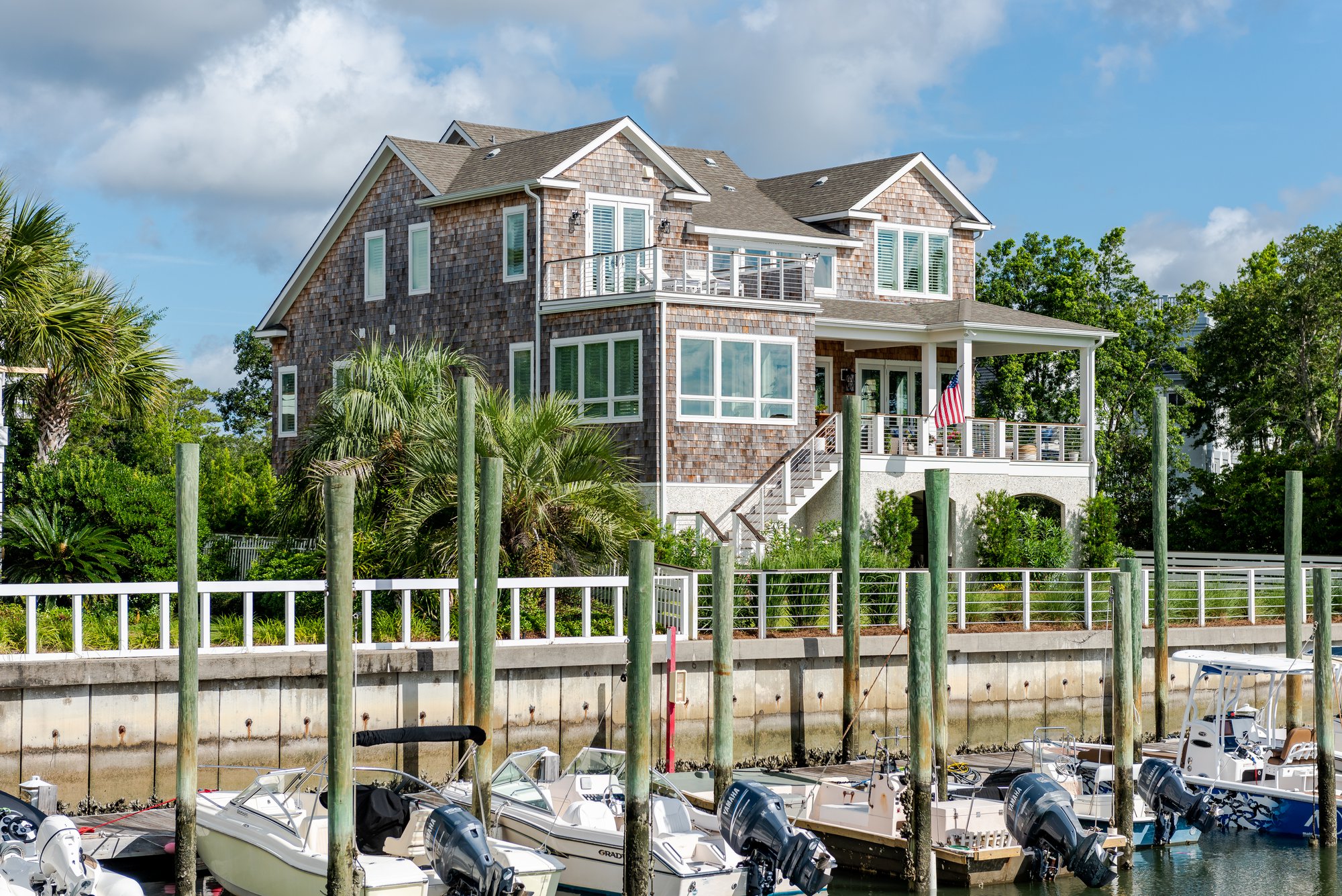 Coastal Home Builder Tips for Designing Elevated Homes on the Waterfront cover