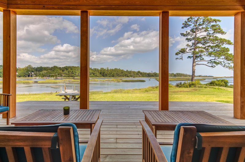 Energy-efficient coastal homes
