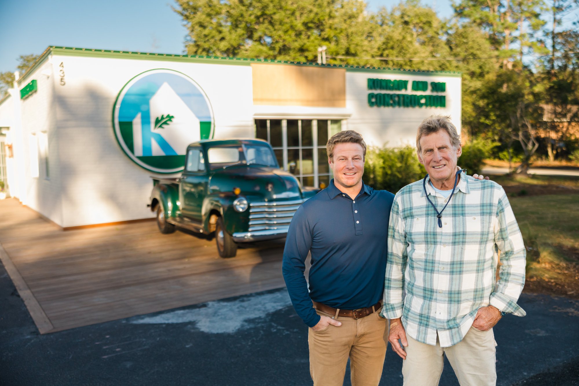 Questions to Ask Before Hiring a Coastal Home Builder cover