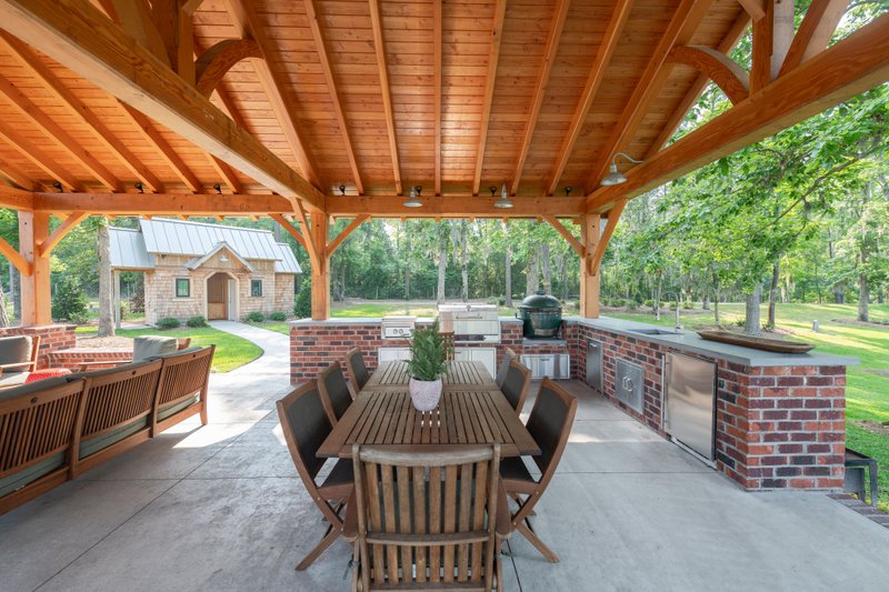 layout ideas outdoor entertainment