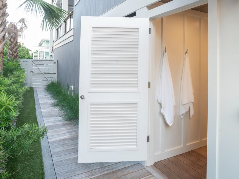 Storage garage in coastal homes