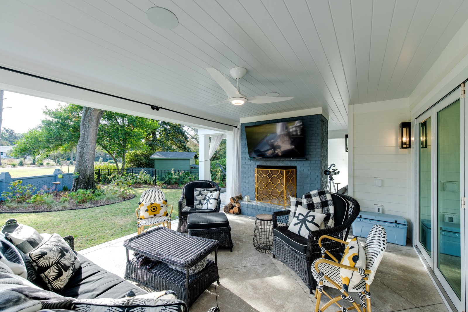 Outdoor patio 