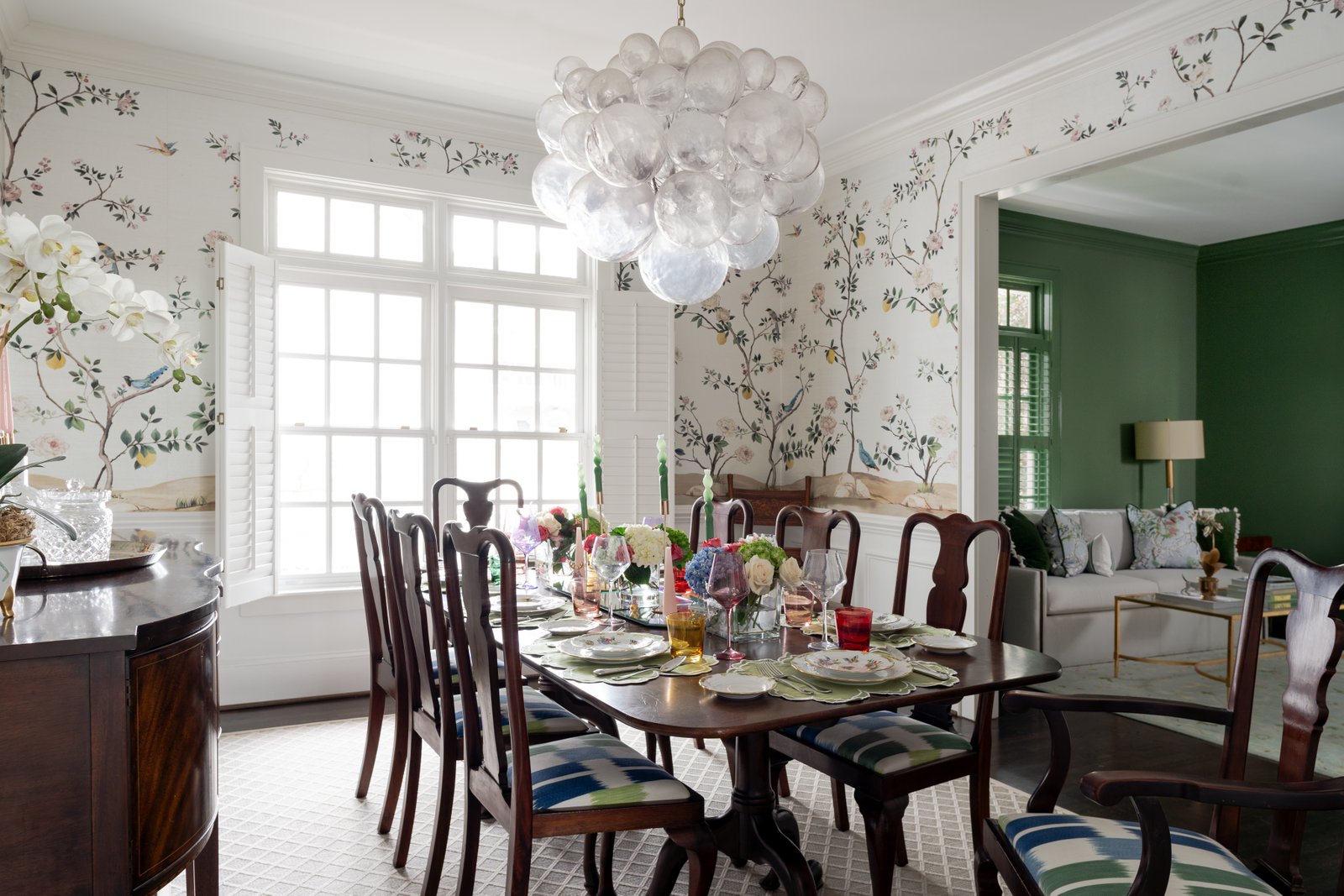 Living room renovation by Konrady & Son Construction